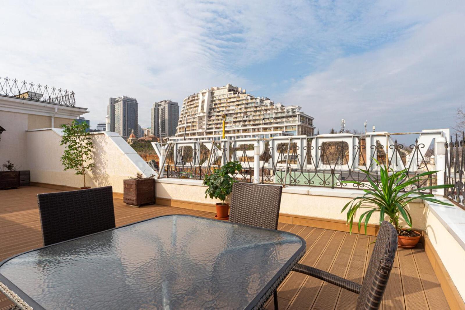 морський 4*
